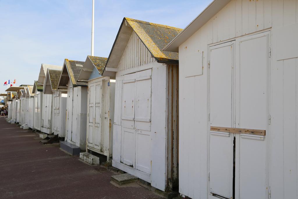 Maison Studios & Appartements Les 4 Vents Luc-sur-Mer Eksteriør billede