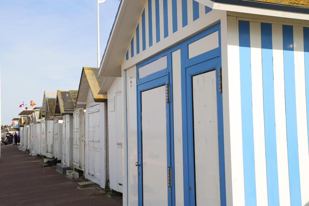 Maison Studios & Appartements Les 4 Vents Luc-sur-Mer Eksteriør billede